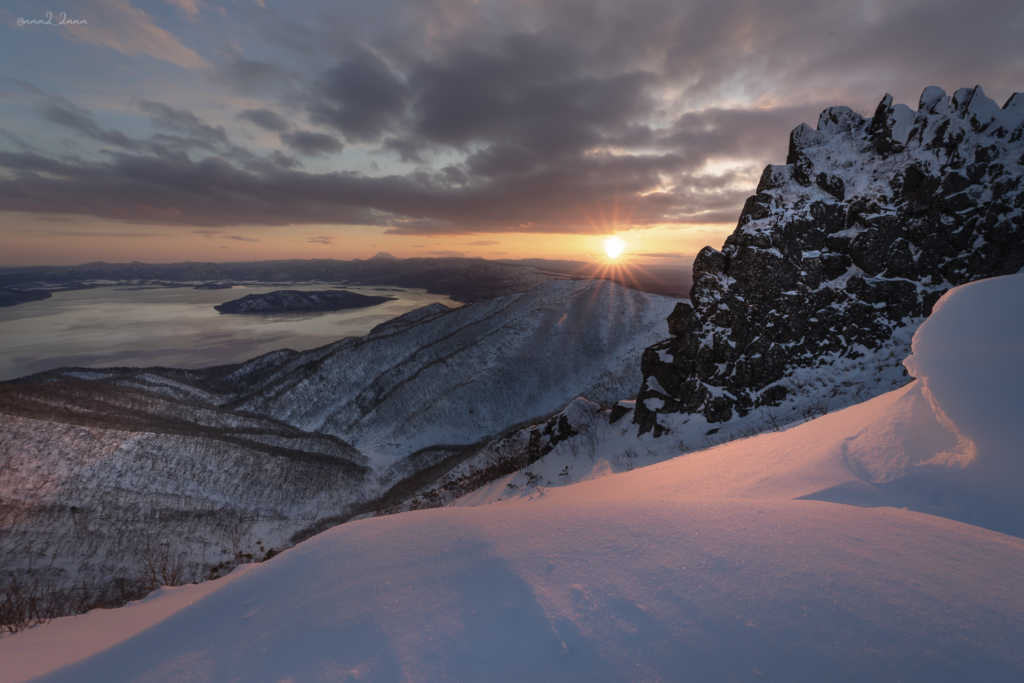 冬山登山 藻琴山からの夕陽 ほしたび